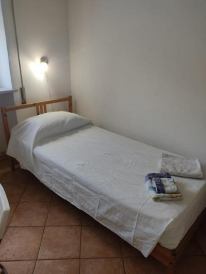 Stanza singola con bagno personale